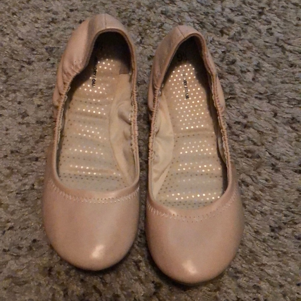 Walmart Time and Tru ballet flats
